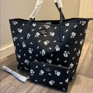Coach Floral City Tote with Wallet!